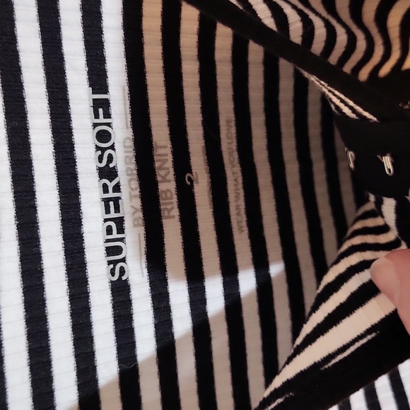 Torrid Super Soft Rib Knit Tank Top - Picture 3 of 6